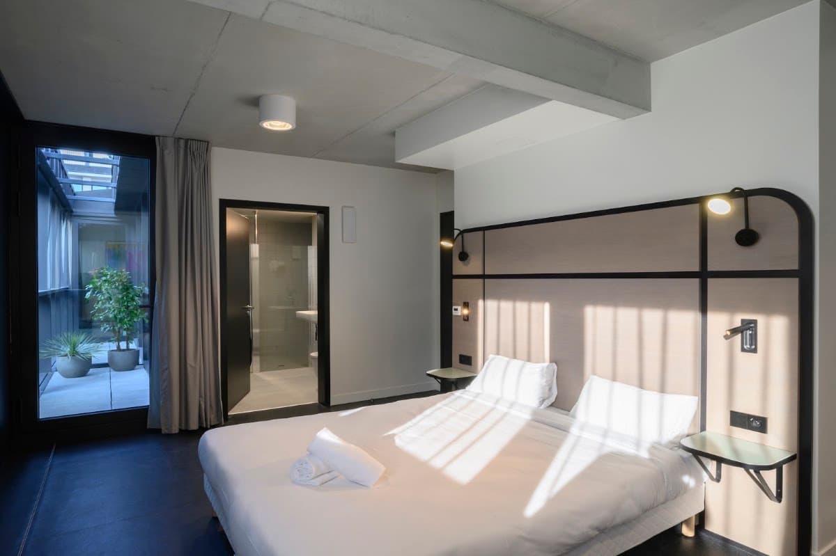 Paris Marais, Mon 28 Dec 2026 · 1 Night Dorm Bed + Private Bathroom · €45 (was €52.75)