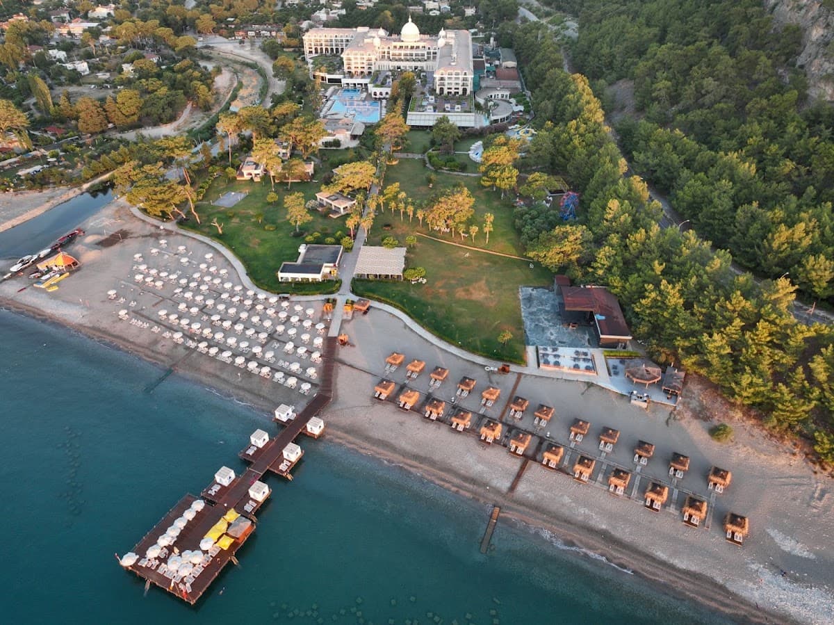 Juju Premier Palace